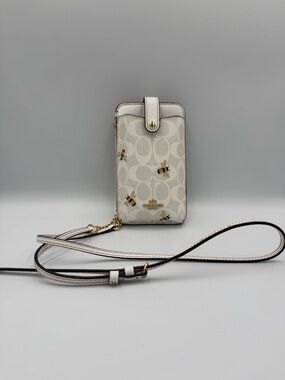 NWOT COACH Signature Bee Crossbody Phone Bag in Chalk, gold accents, bees 🐝